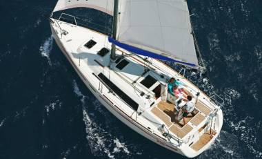 Oceanis 311 - 2 cabin