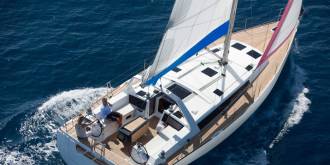 Oceanis 48 - 5 cabin