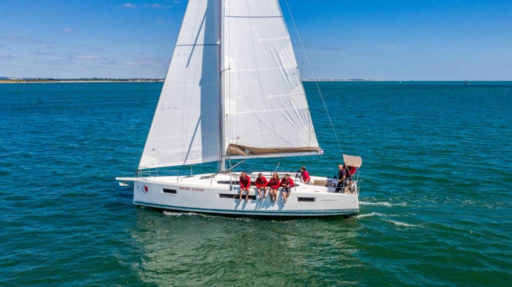 Portsmouth: Sunsail 41.0
