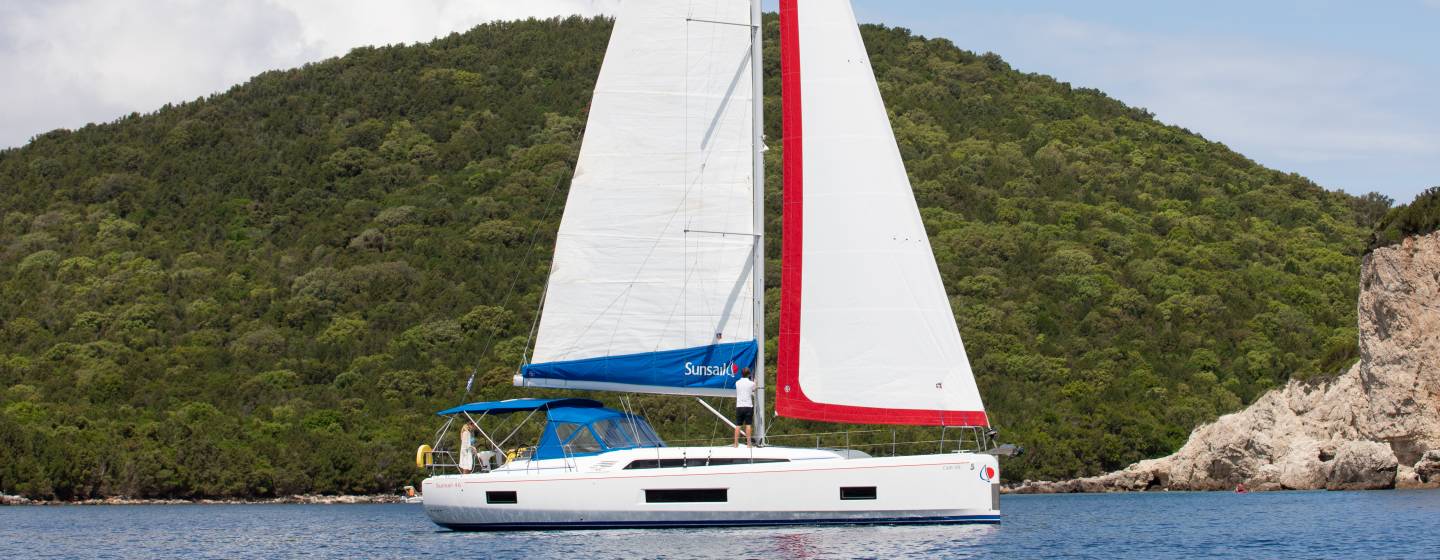 Sunsail 46 – 4 Cabin