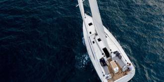 ss_glb_oceanis40.1_4cabin