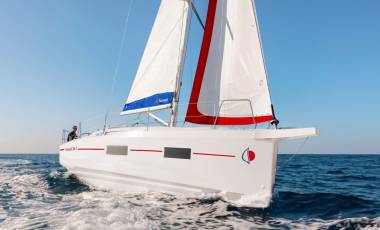 Sunsail 34.1 Sailing