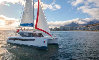 sunsail-424-catamaran