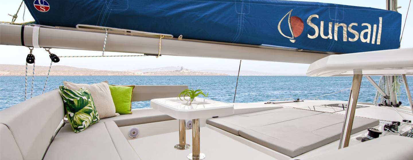 Sunsail 454L catamaran lounge bench