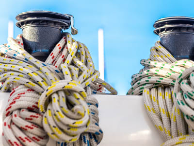 Sailing knots on a yacht